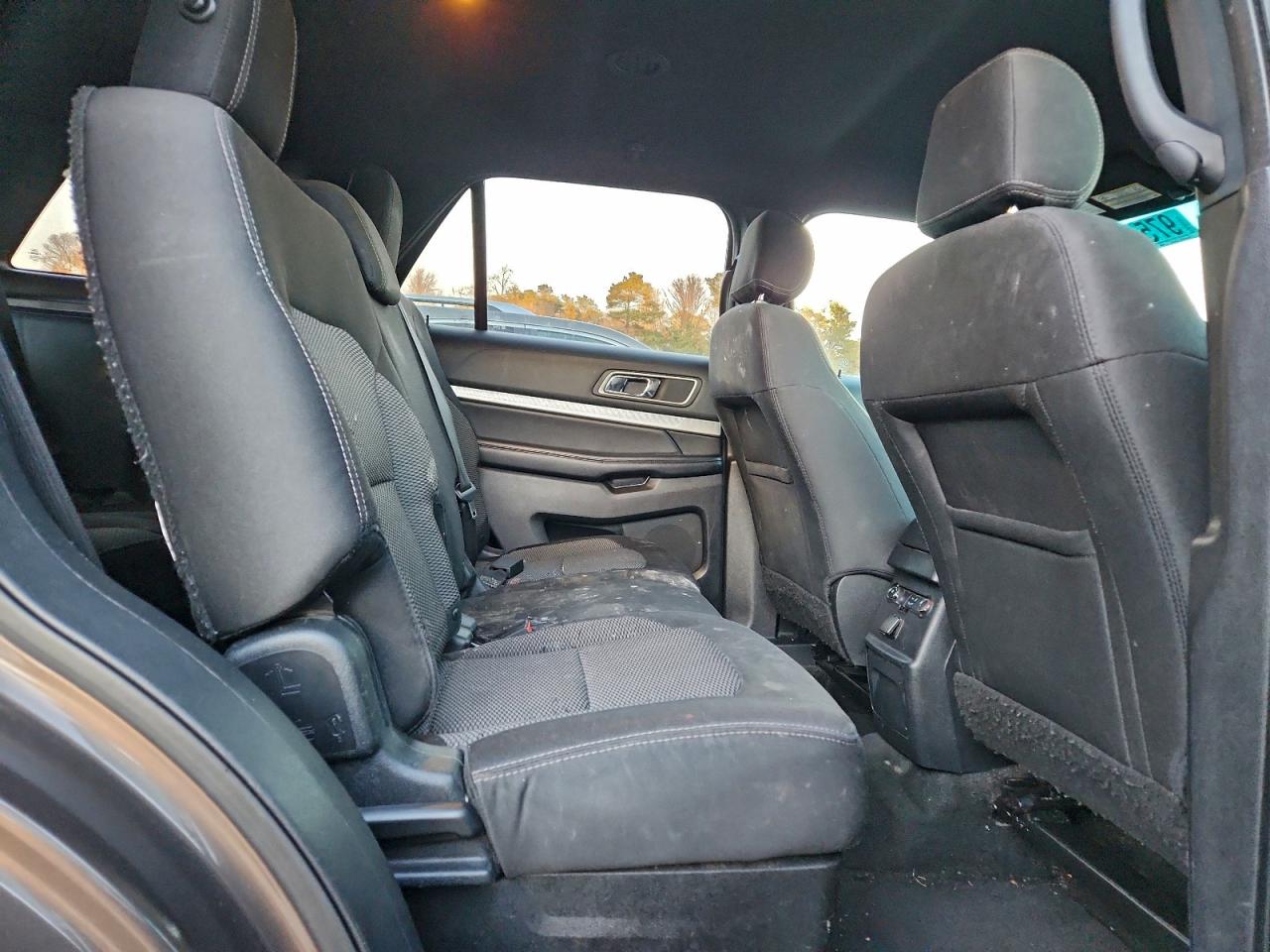 2016 FORD EXPLORER XLT photo 11