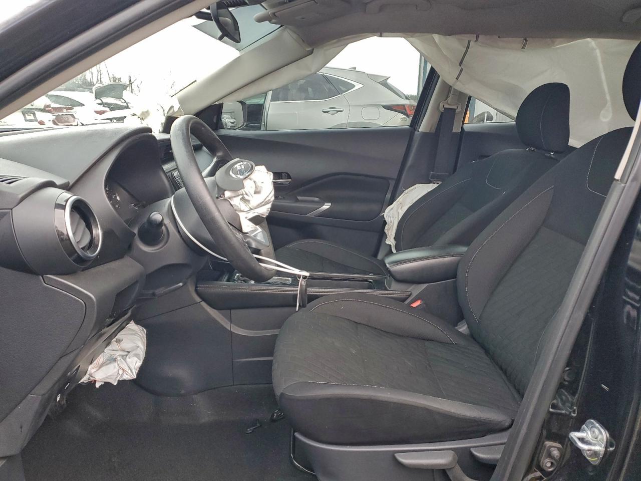 2021 NISSAN KICKS SV photo 7