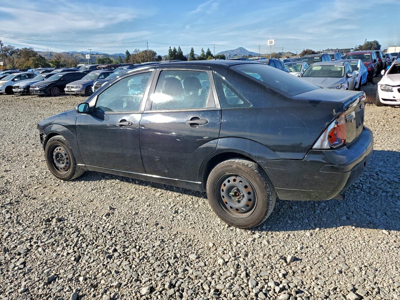 2006 FORD FOCUS ZX4 photo 3