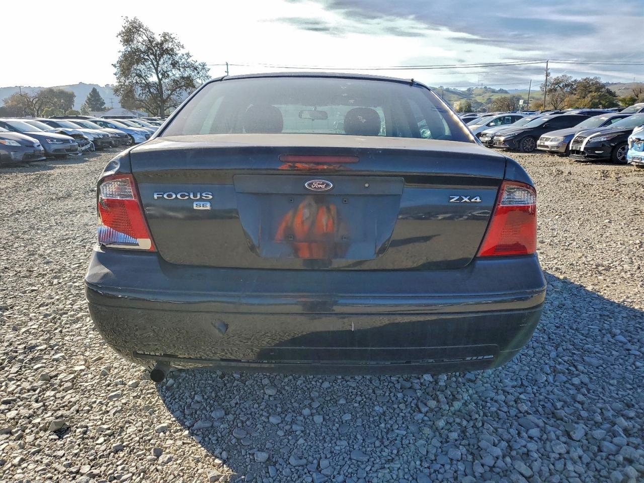 2006 FORD FOCUS ZX4 photo 11