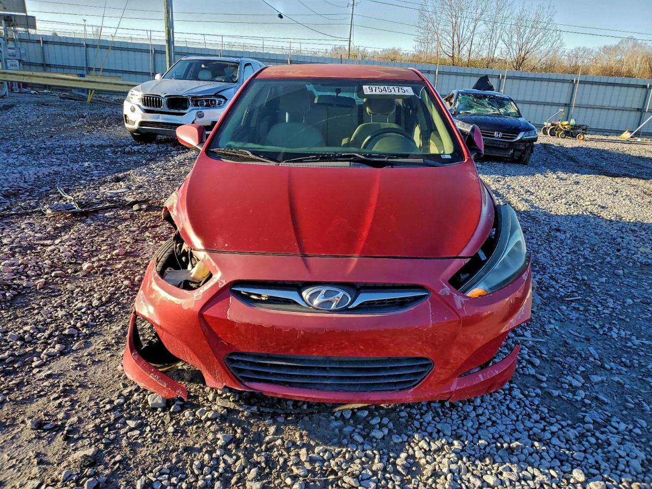 2012 HYUNDAI ACCENT GLS photo 9
