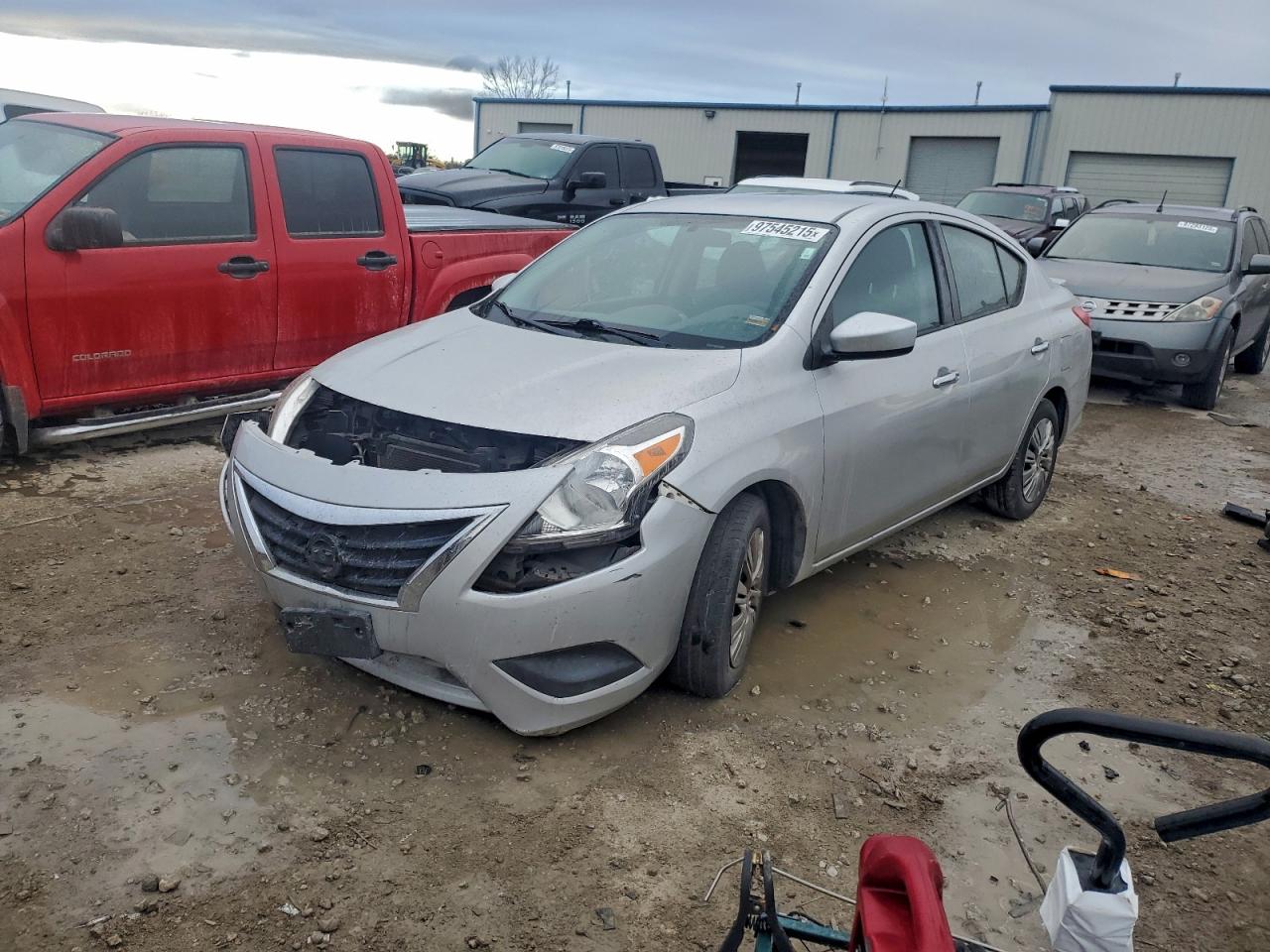 2019 NISSAN VERSA