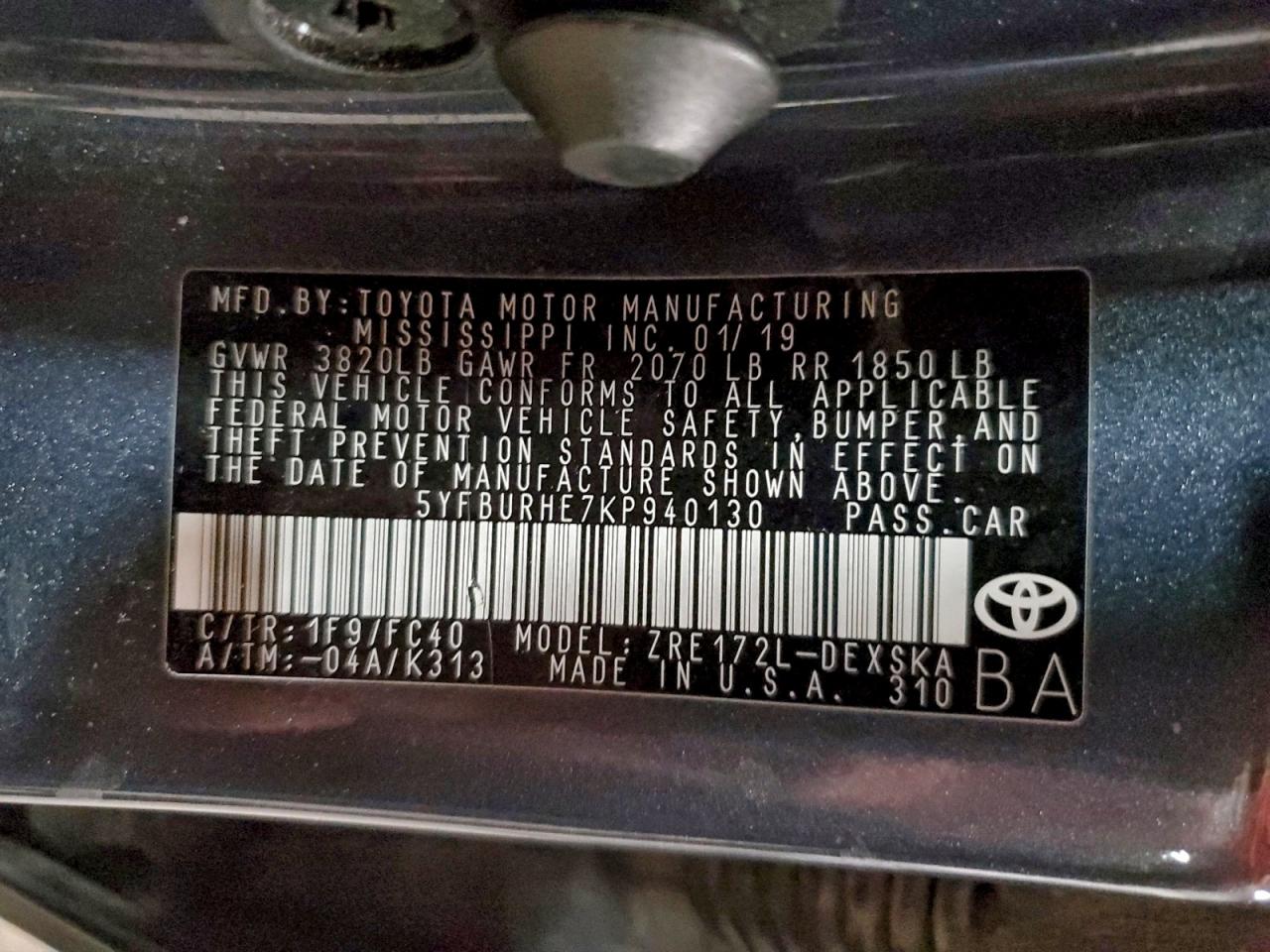 2019 TOYOTA COROLLA L photo 13
