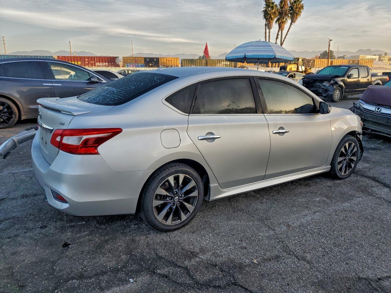 2016 NISSAN SENTRA S photo 3