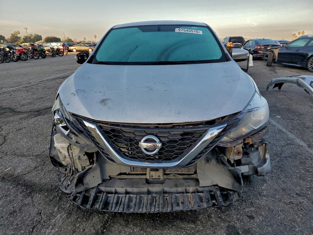 2016 NISSAN SENTRA S photo 5