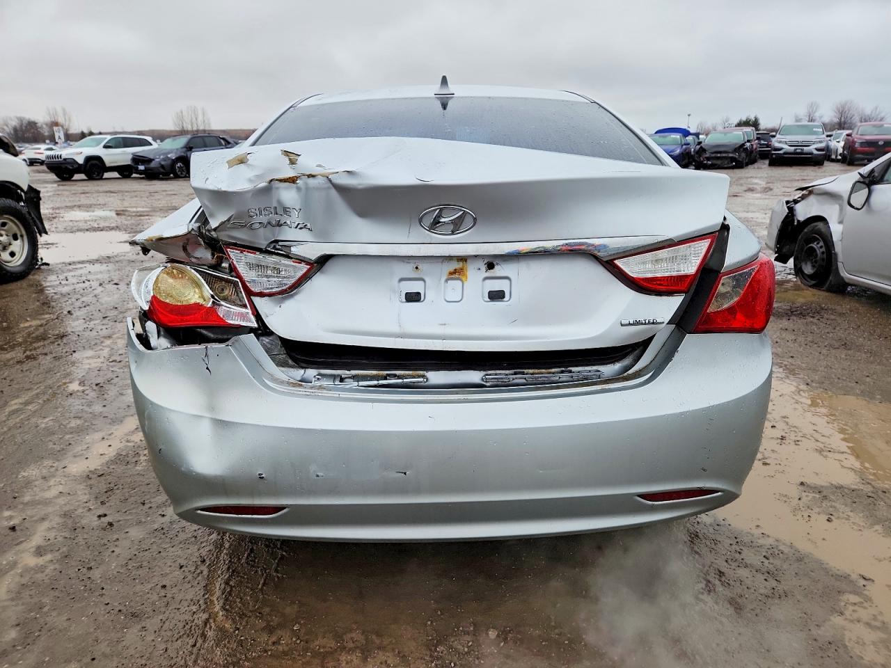 2013 HYUNDAI SONATA SE photo 6