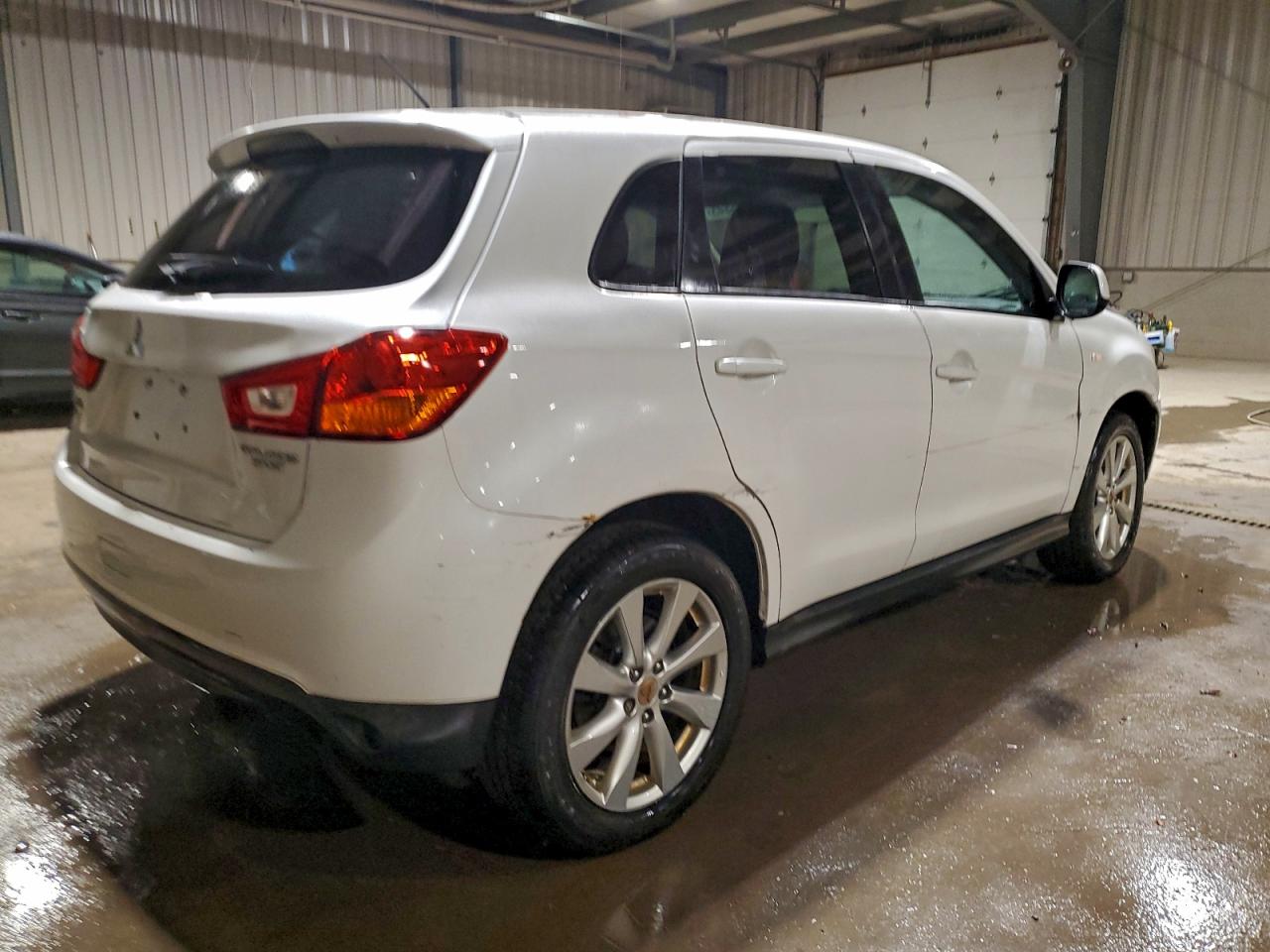 2014 MITSUBISHI OUTLANDER SPORT ES photo 3
