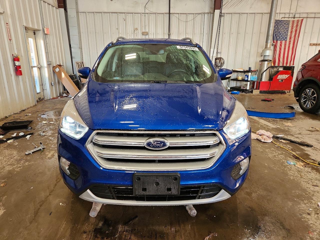 2019 FORD ESCAPE TITANIUM photo 5