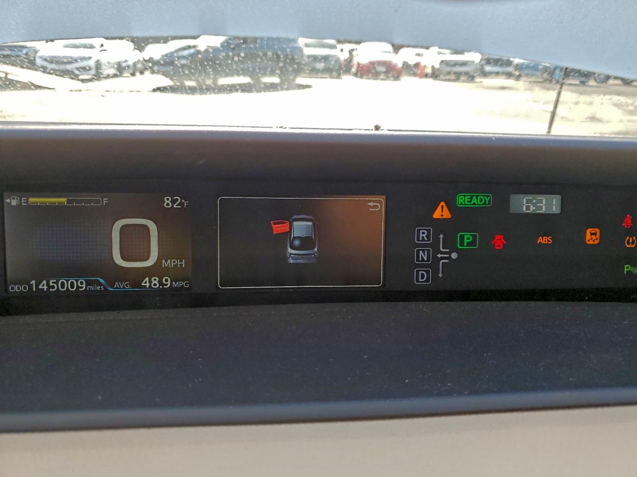 2018 TOYOTA PRIUS photo 9