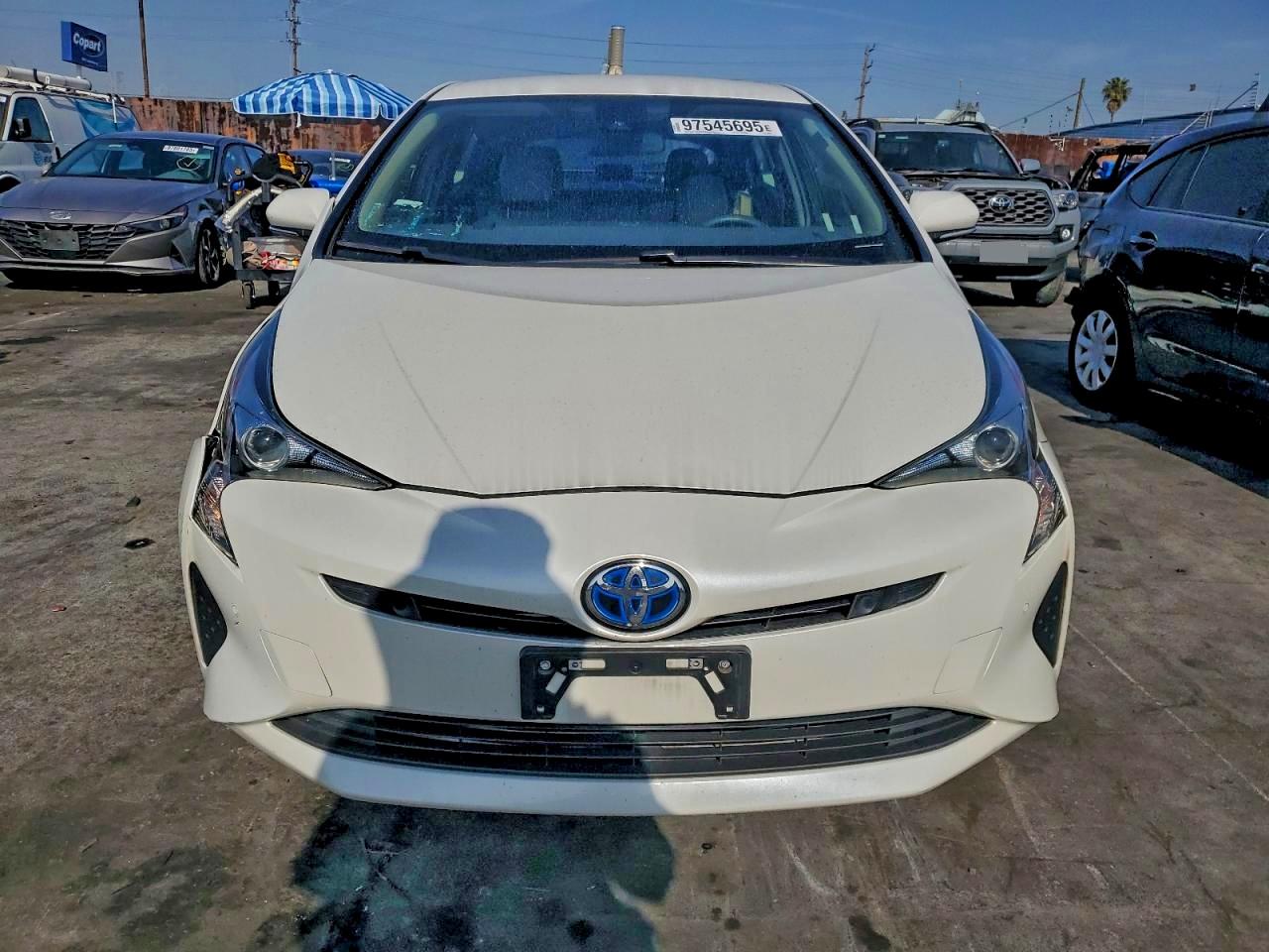 2018 TOYOTA PRIUS photo 5
