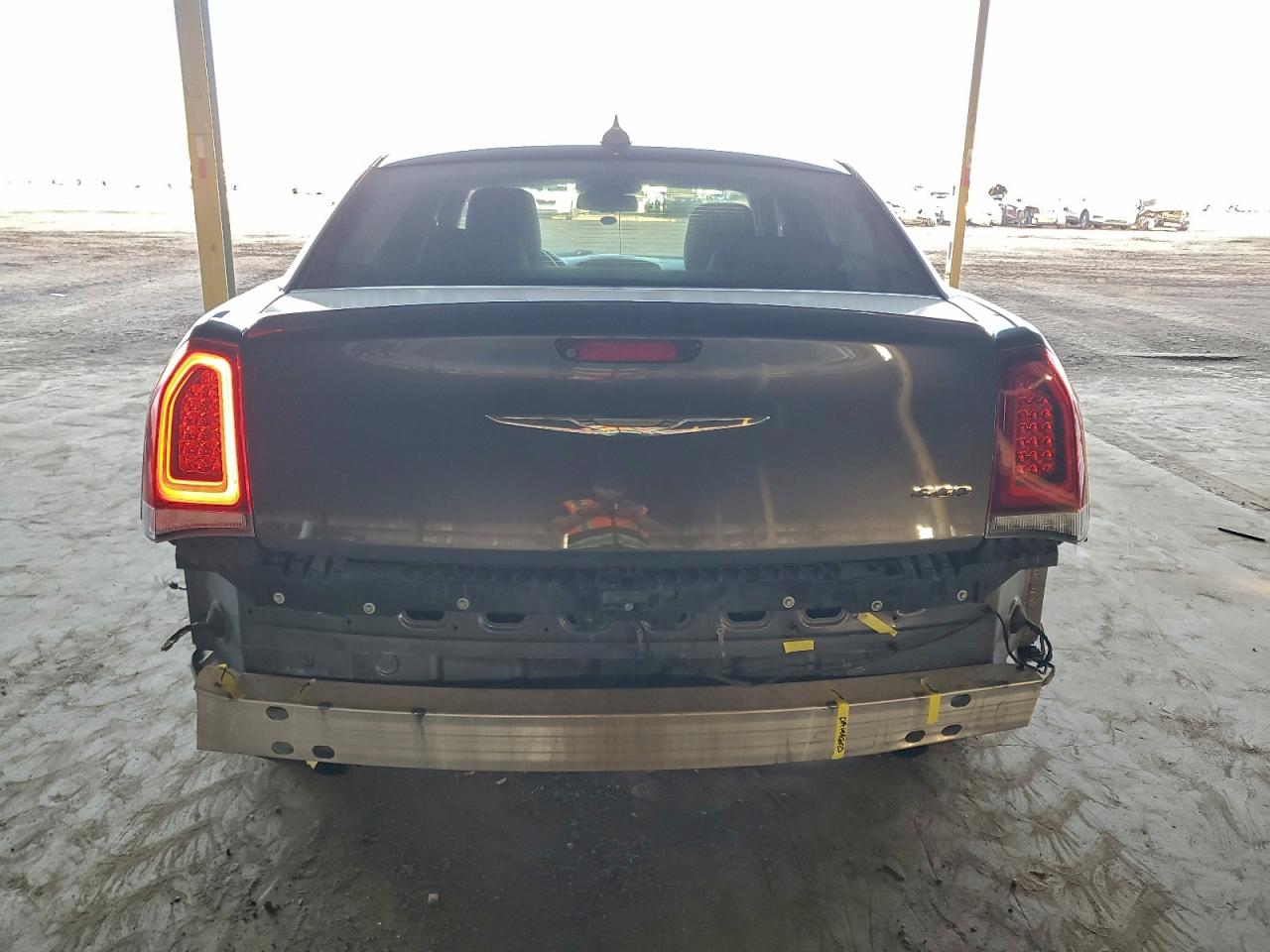 2018 CHRYSLER 300 TOURING photo 6