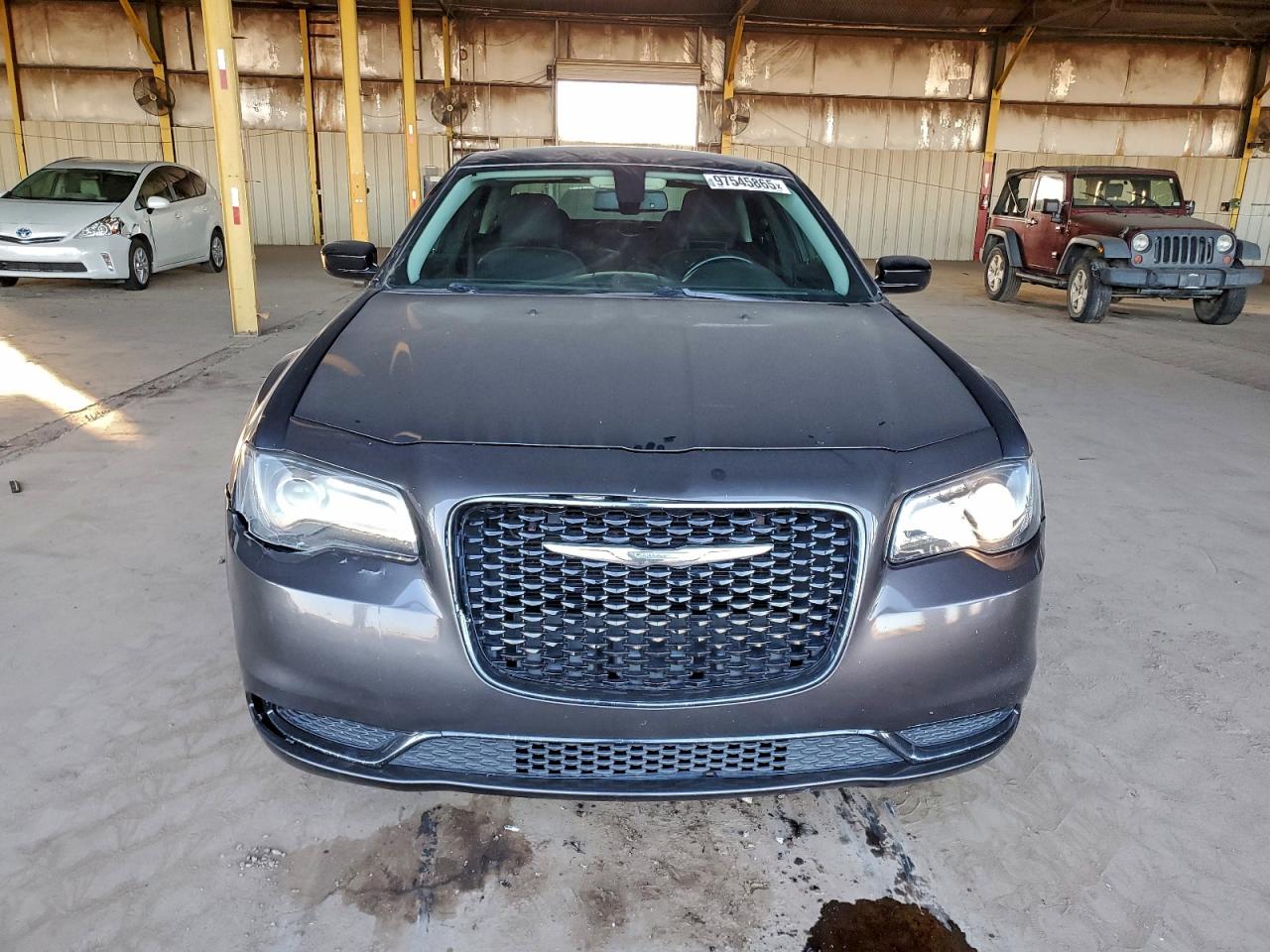 2018 CHRYSLER 300 TOURING photo 5