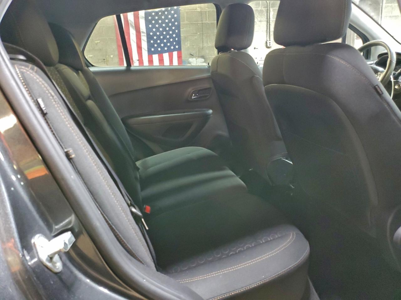 2020 CHEVROLET TRAX LS photo 10