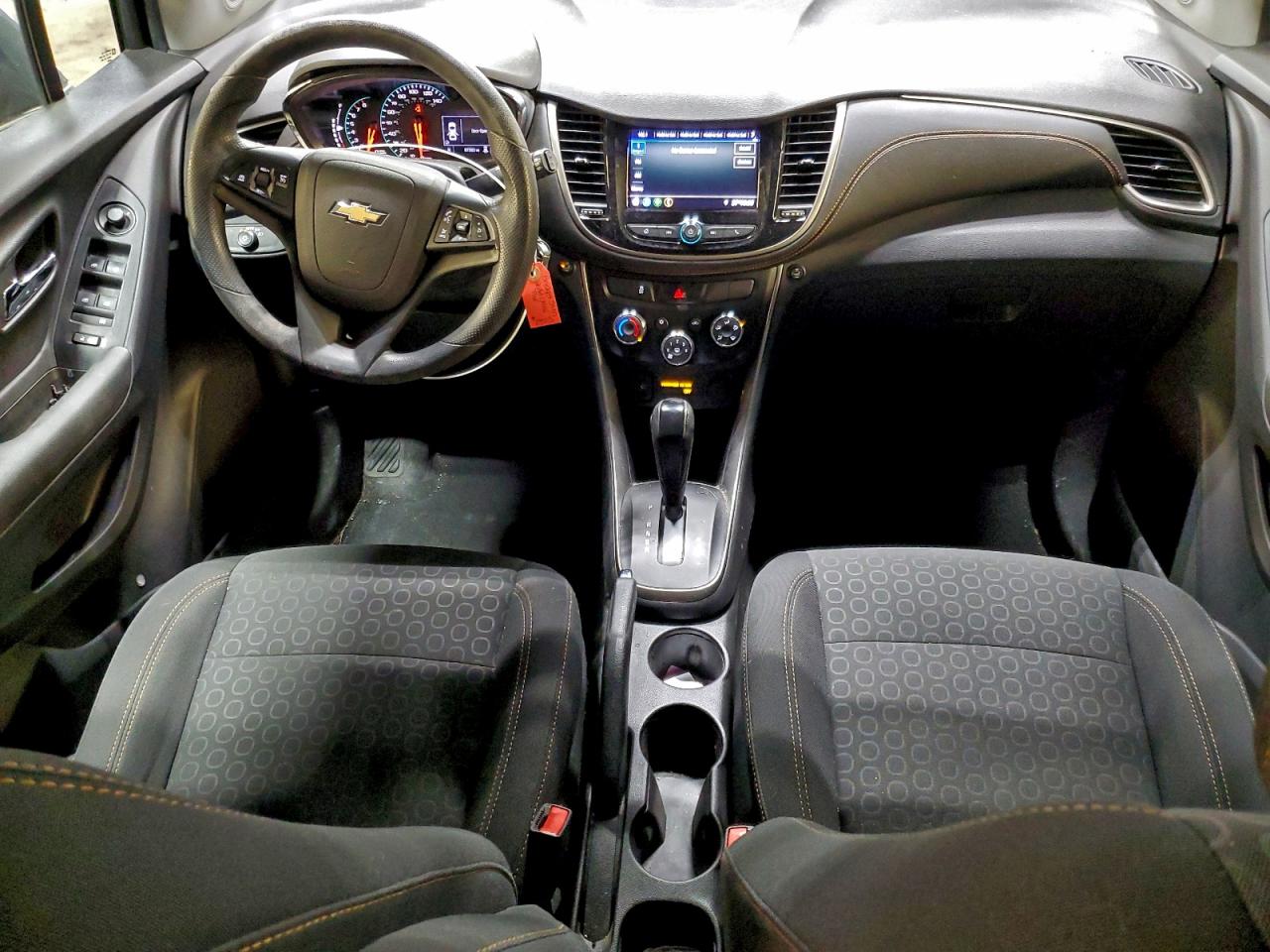 2020 CHEVROLET TRAX LS photo 8