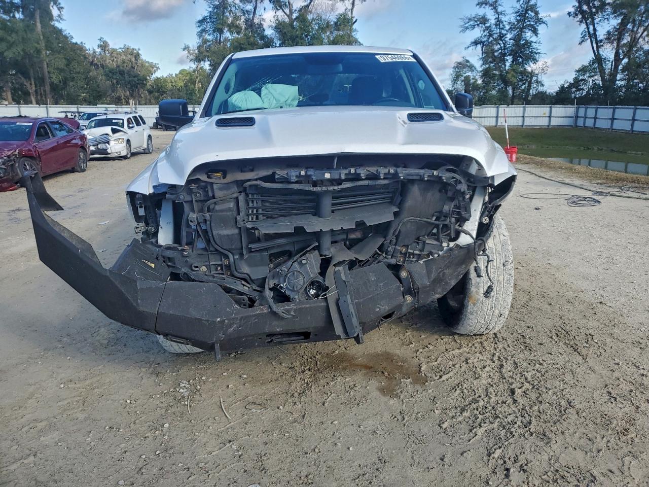 2019 RAM 1500 CLASSIC TRADESMAN photo 9