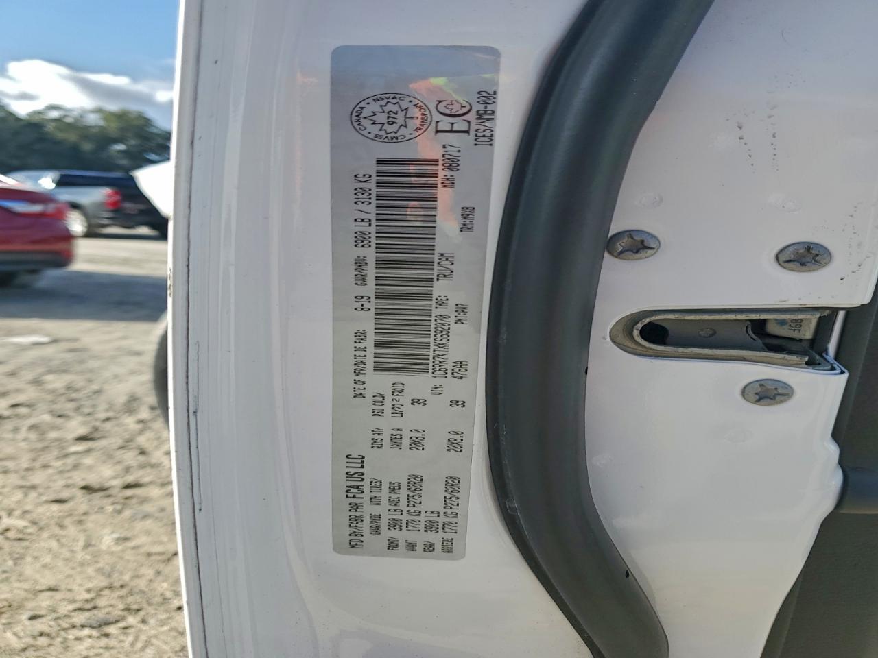 2019 RAM 1500 CLASSIC TRADESMAN photo 23