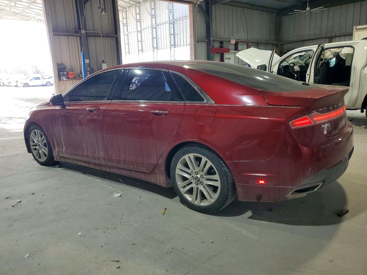 2016 LINCOLN MKZ photo 2