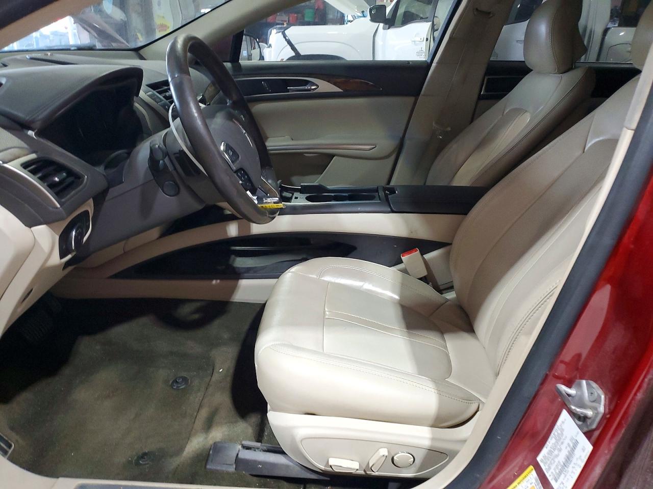 2016 LINCOLN MKZ photo 7