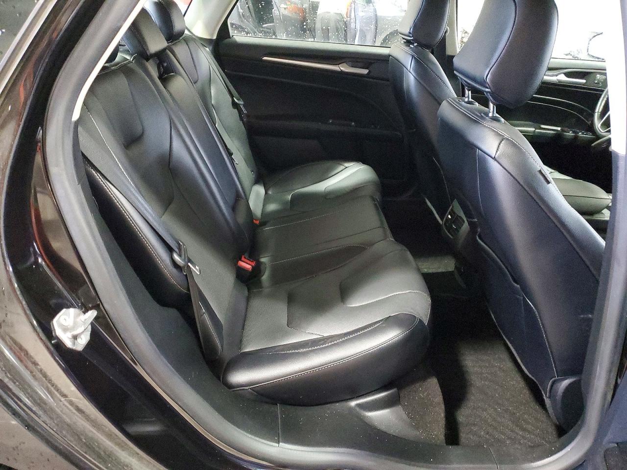 2020 FORD FUSION TITANIUM photo 10
