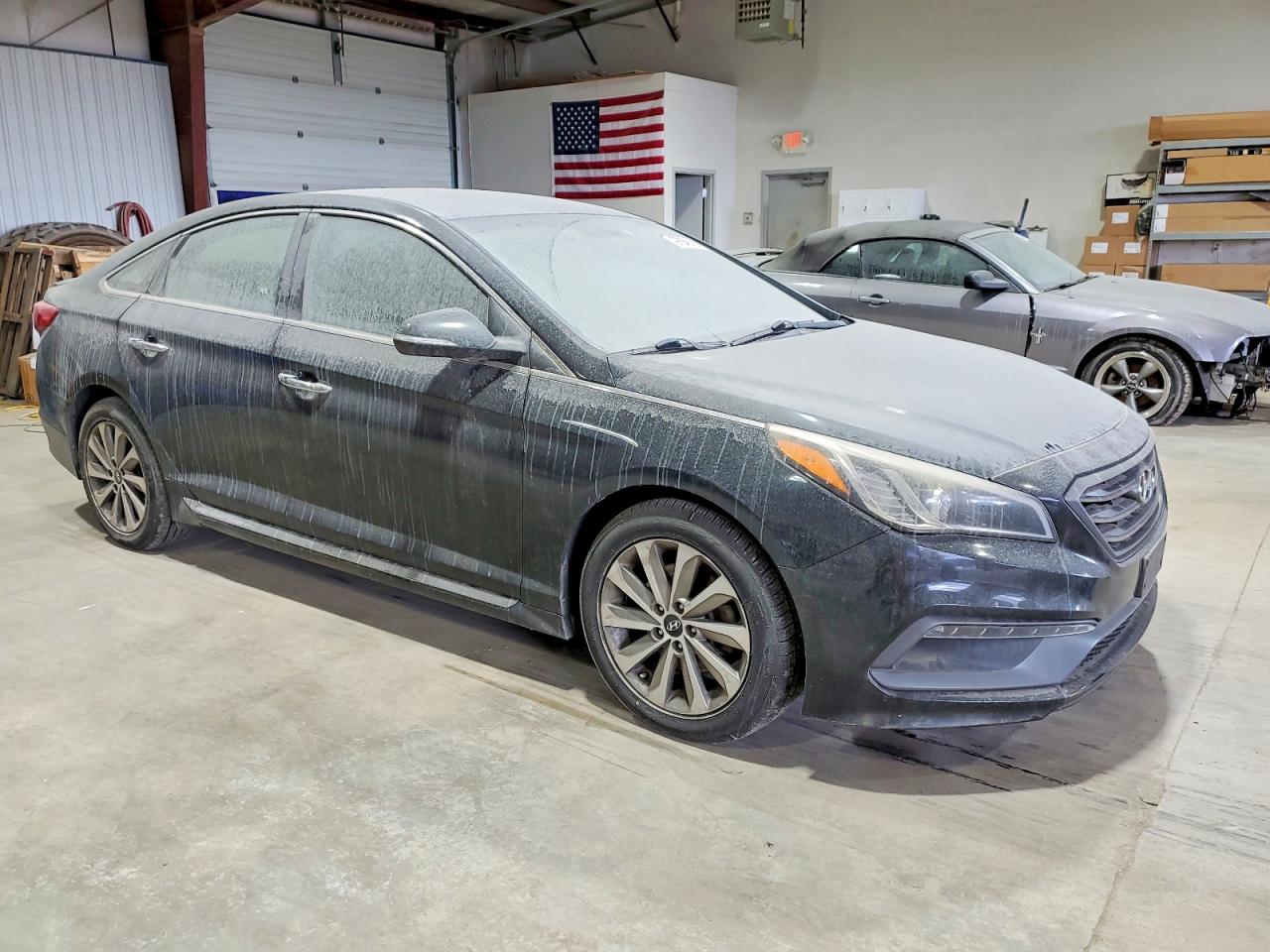 2015 HYUNDAI SONATA SPORT photo 4