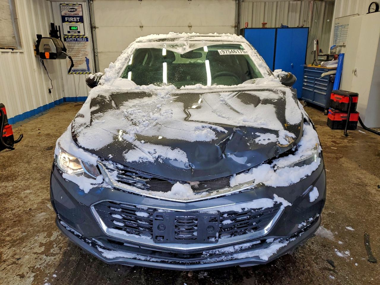 2017 CHEVROLET CRUZE LT photo 5