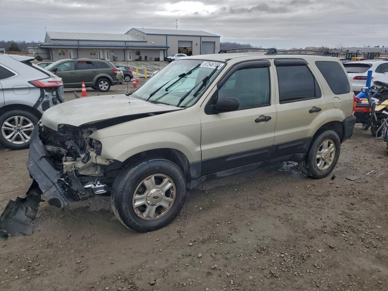 2005 FORD ESCAPE