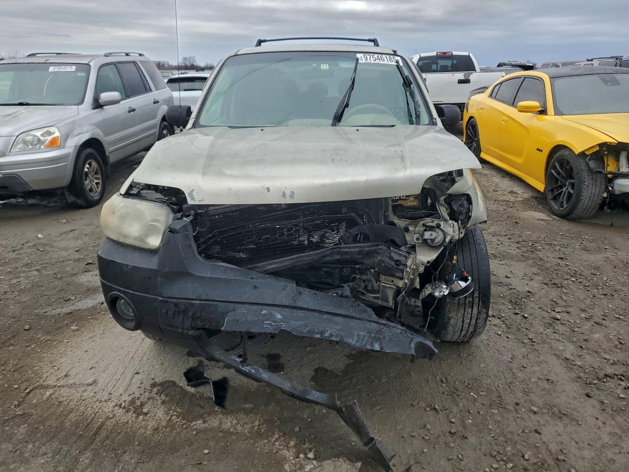 2005 FORD ESCAPE XLT photo 5