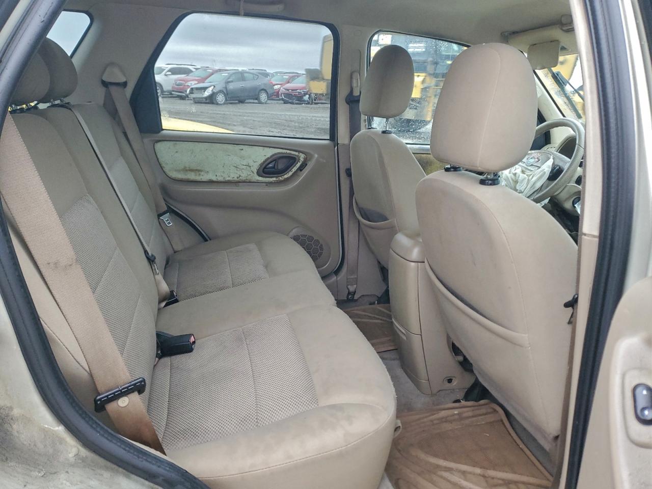 2005 FORD ESCAPE XLT photo 11