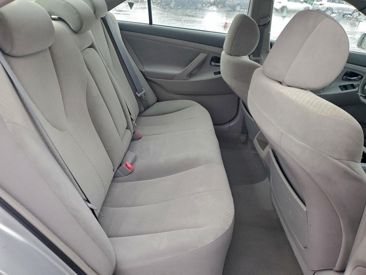 2007 TOYOTA CAMRY LE photo 37