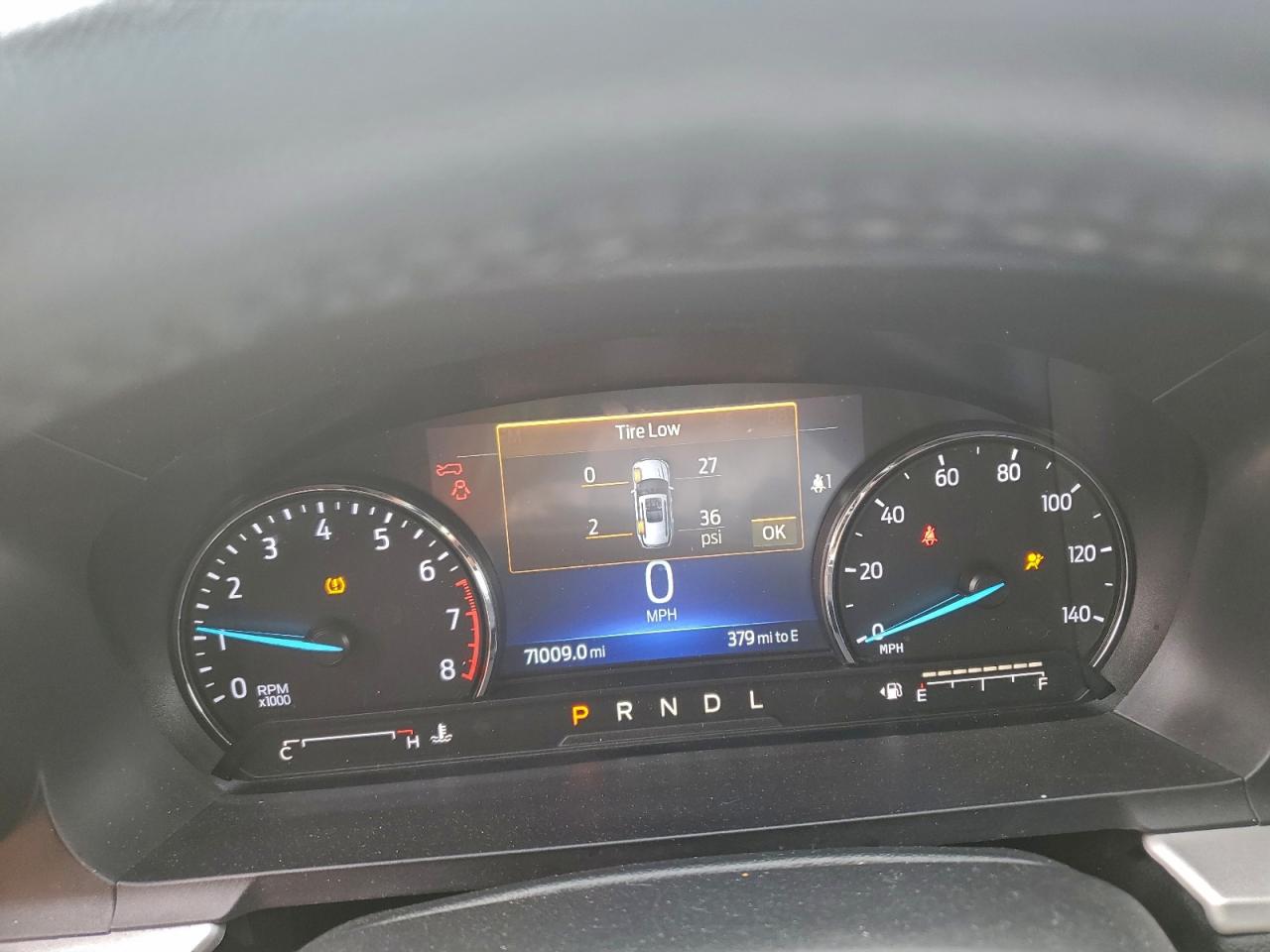 2023 FORD EXPLORER XLT photo 9