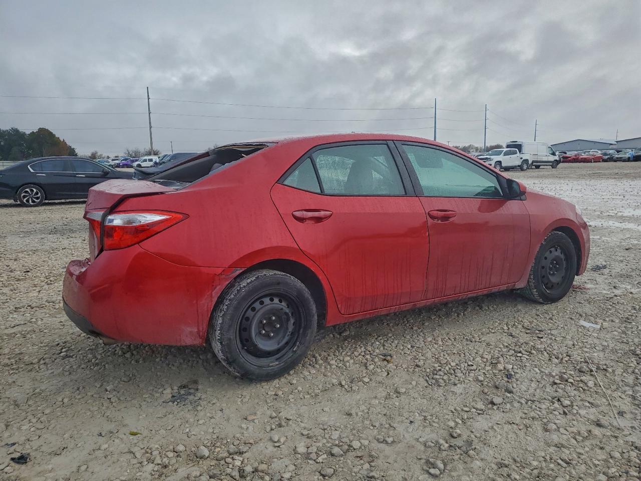 2015 TOYOTA COROLLA L photo 3