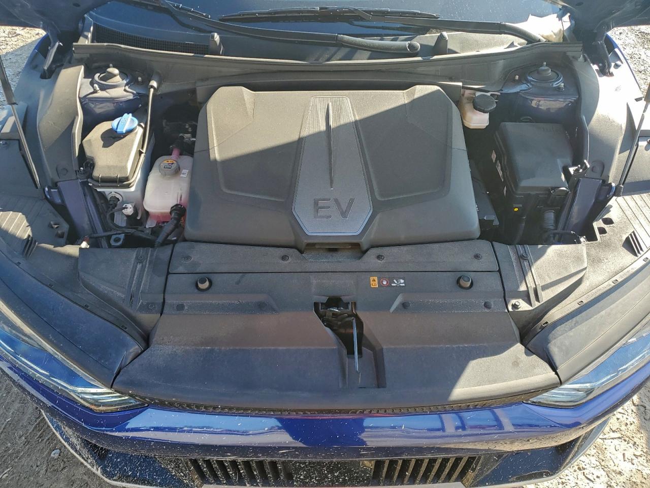 2023 KIA EV6 photo 12