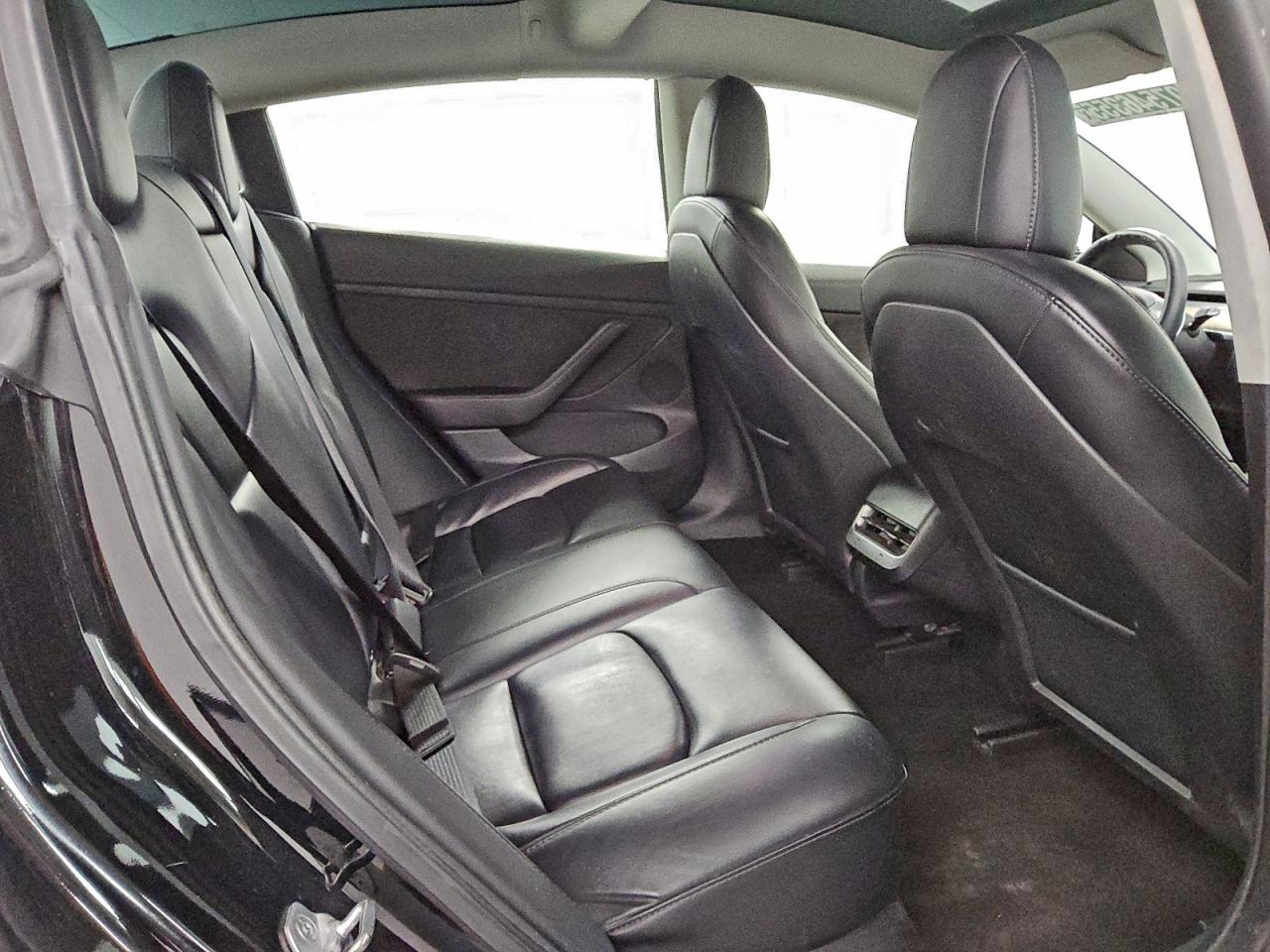 2022 TESLA MODEL 3 photo 19