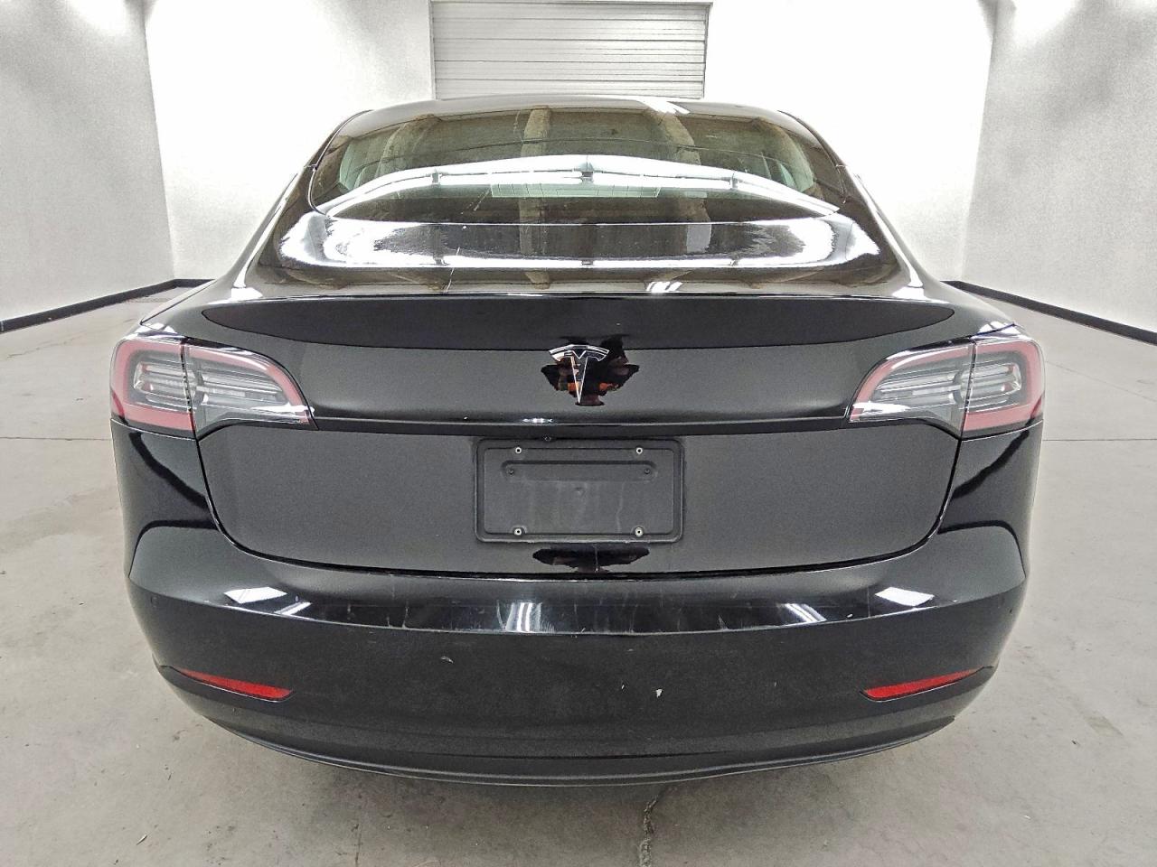 2022 TESLA MODEL 3 photo 11