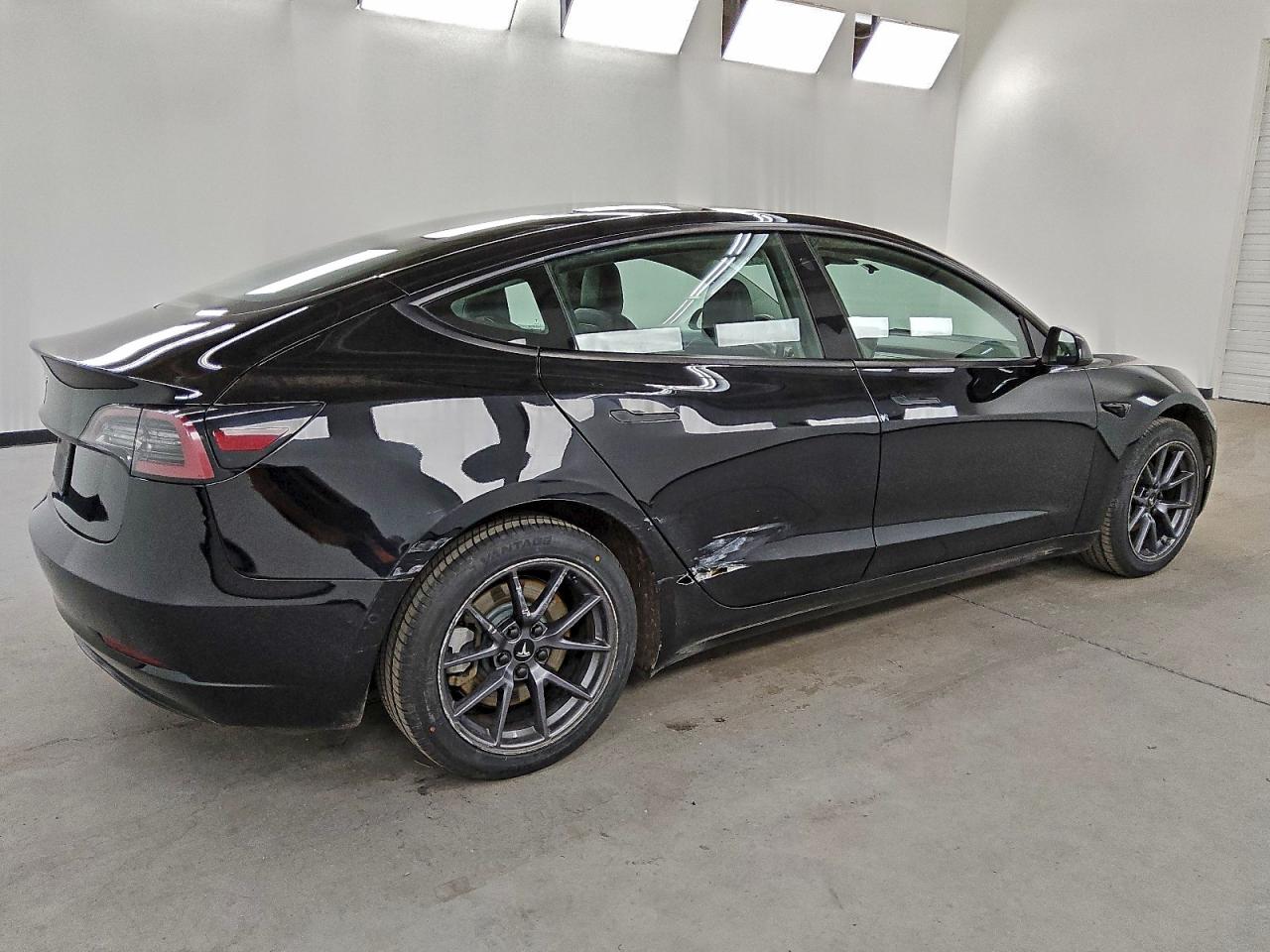 2022 TESLA MODEL 3 photo 5