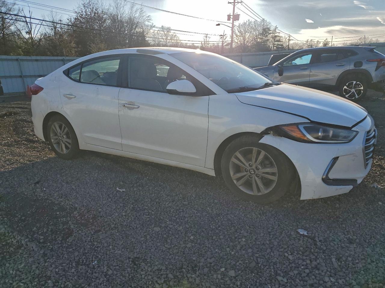 2017 HYUNDAI ELANTRA SE photo 4