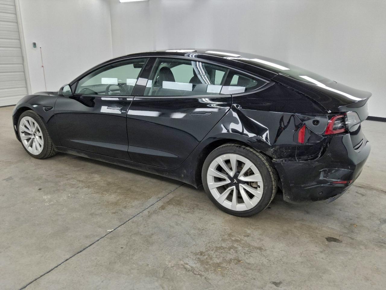 2023 TESLA MODEL 3 photo 2