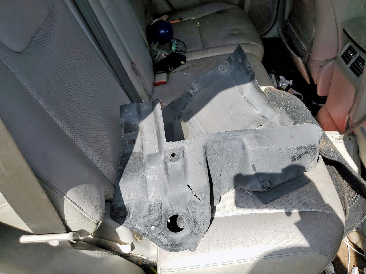 2011 LEXUS RX 350 photo 12