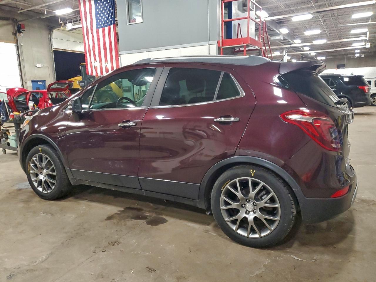2018 BUICK ENCORE SPORT TOURING photo 2