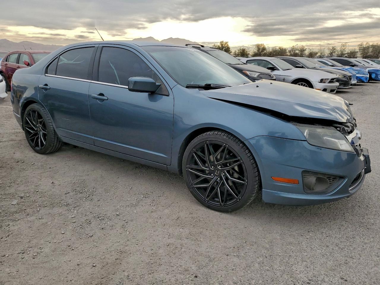 2011 FORD FUSION SE photo 4
