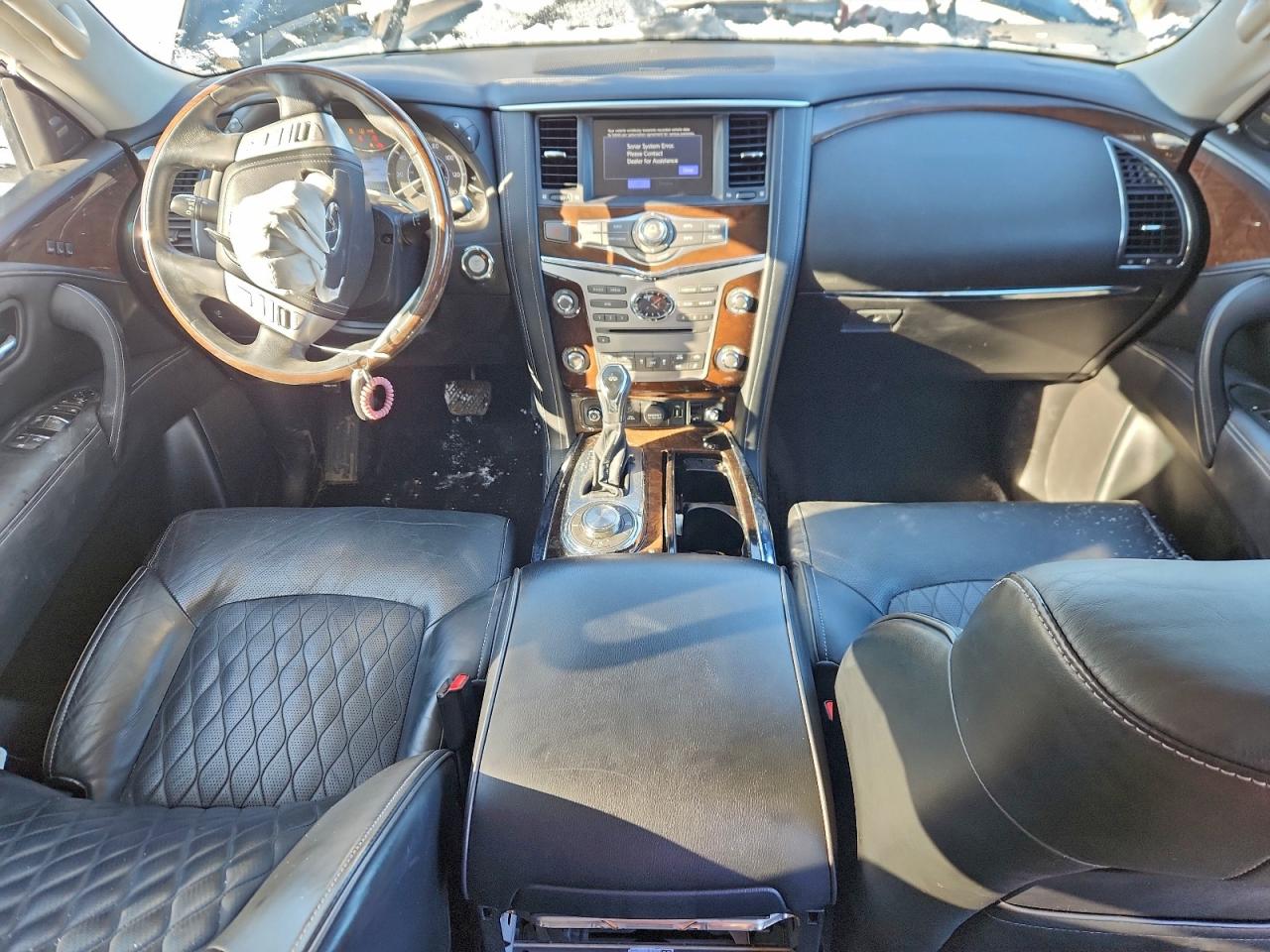 2019 INFINITI QX80 LUXE photo 8