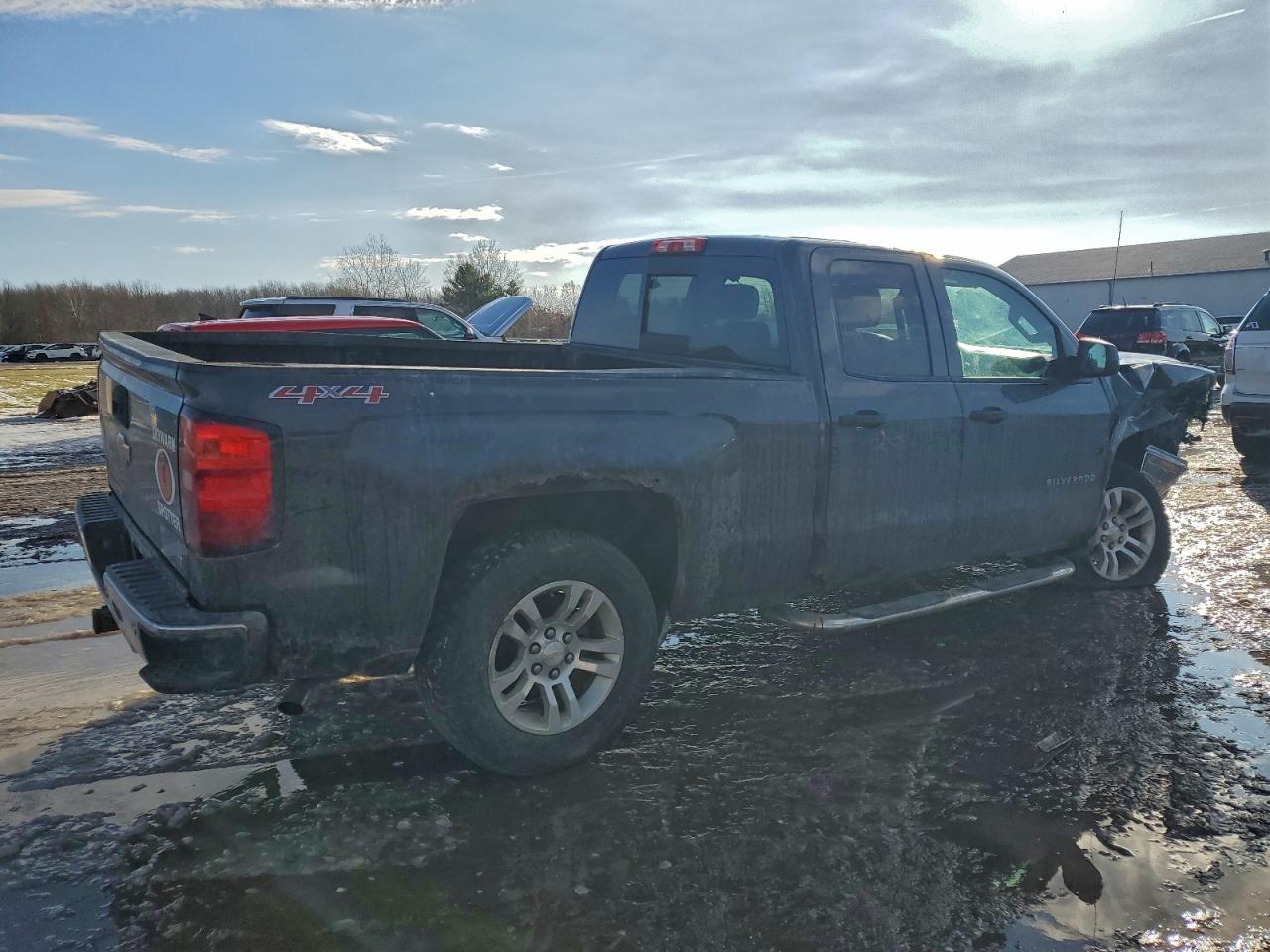 2014 CHEVROLET SILVERADO K1500 LT photo 3