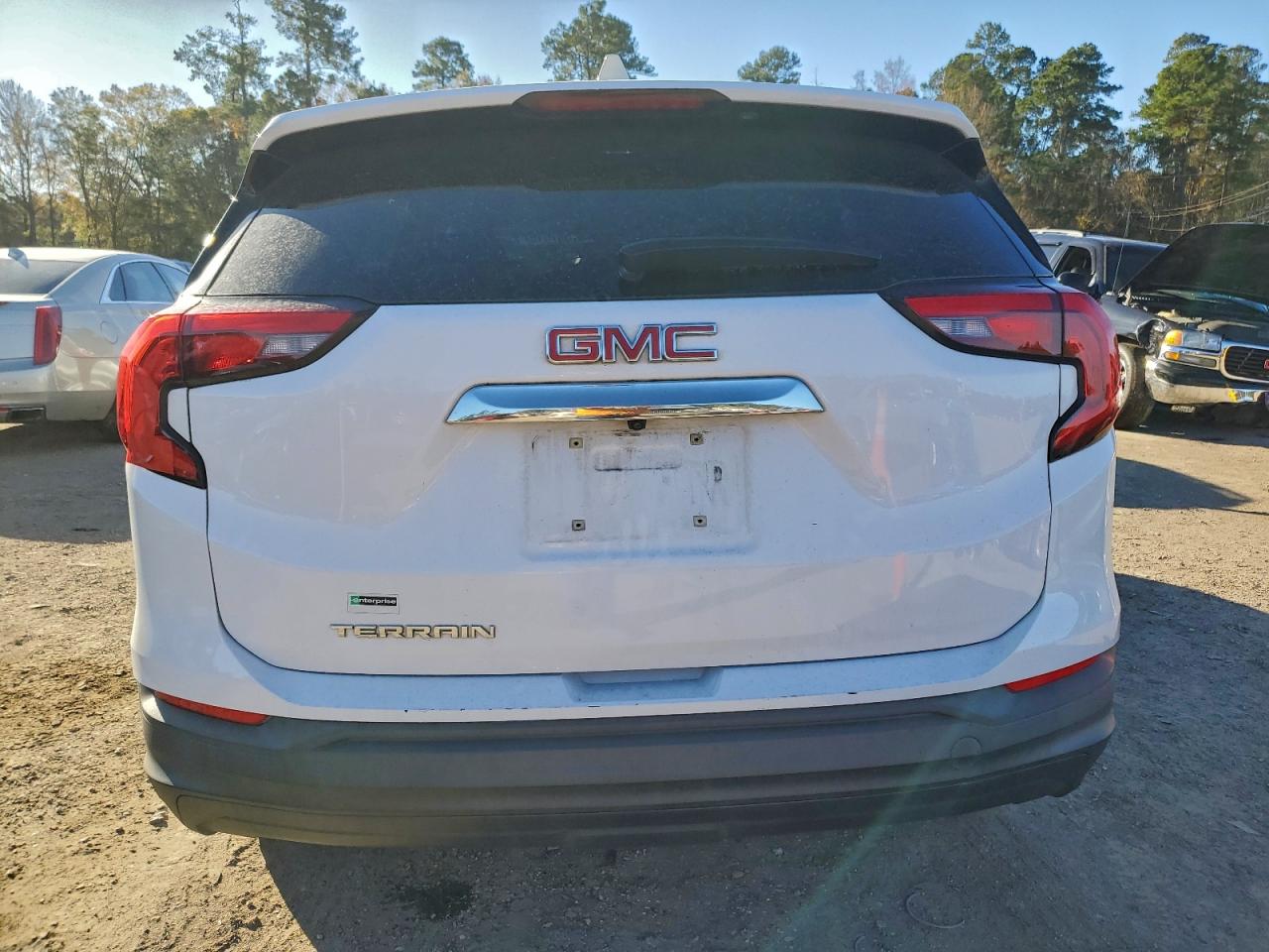 2019 GMC TERRAIN SLE photo 11