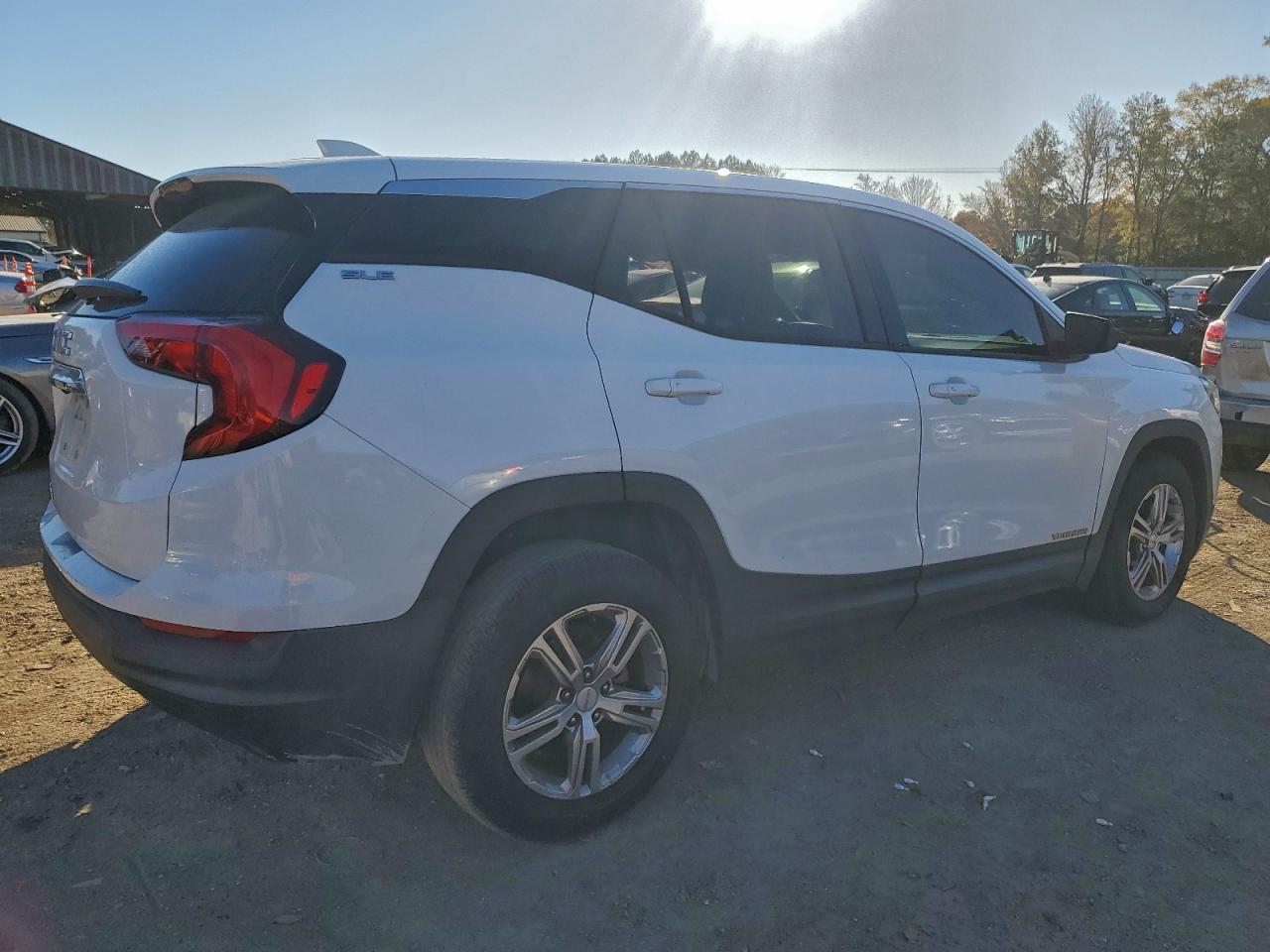 2019 GMC TERRAIN SLE photo 5