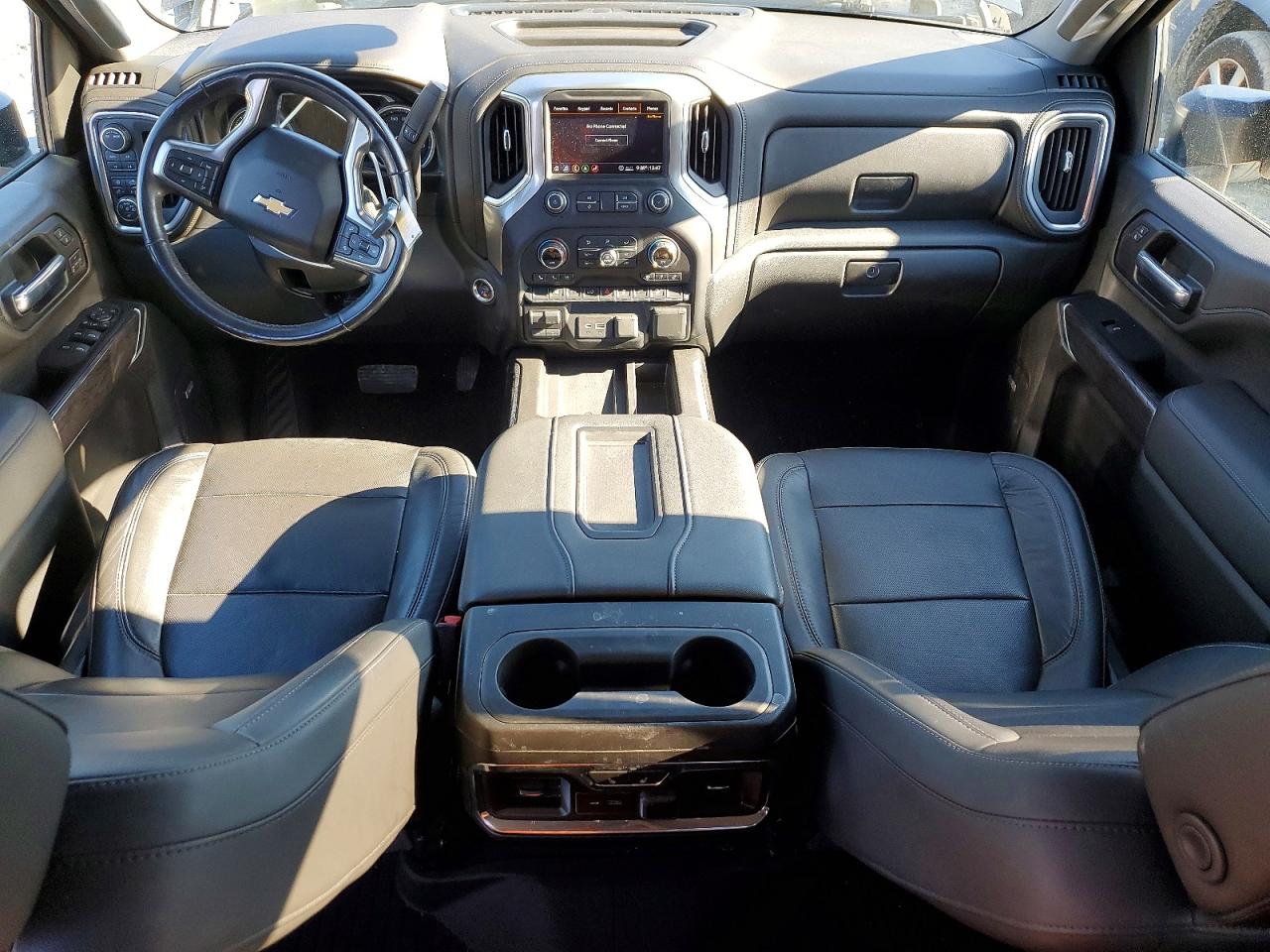 2020 CHEVROLET SILVERADO K3500 LTZ photo 8