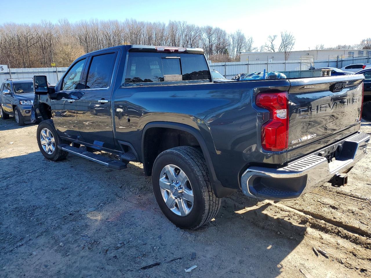 2020 CHEVROLET SILVERADO K3500 LTZ photo 2