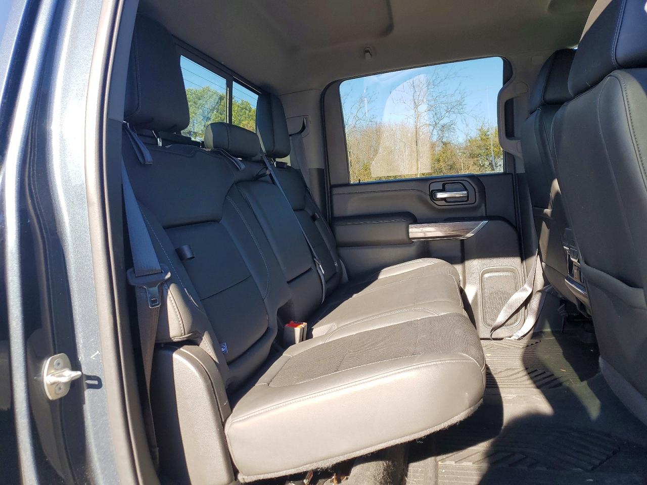 2020 CHEVROLET SILVERADO K3500 LTZ photo 10