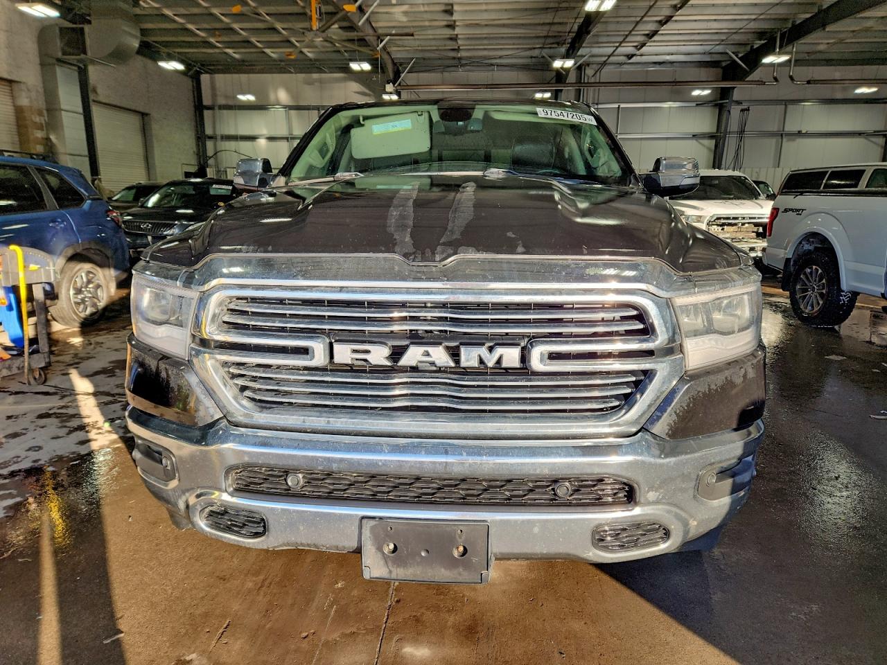 2019 RAM 1500 LARAMIE photo 5