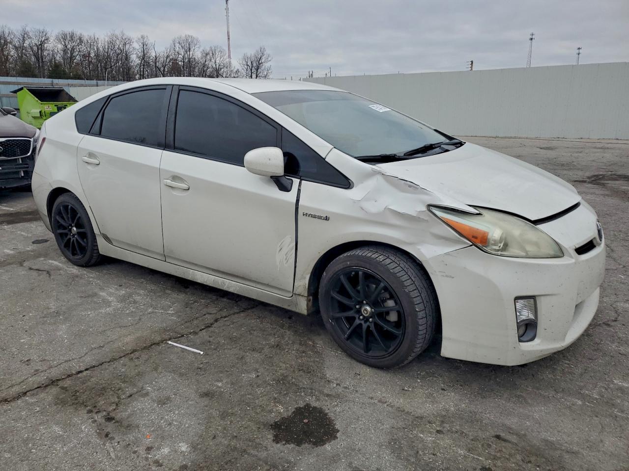 2010 TOYOTA PRIUS photo 4