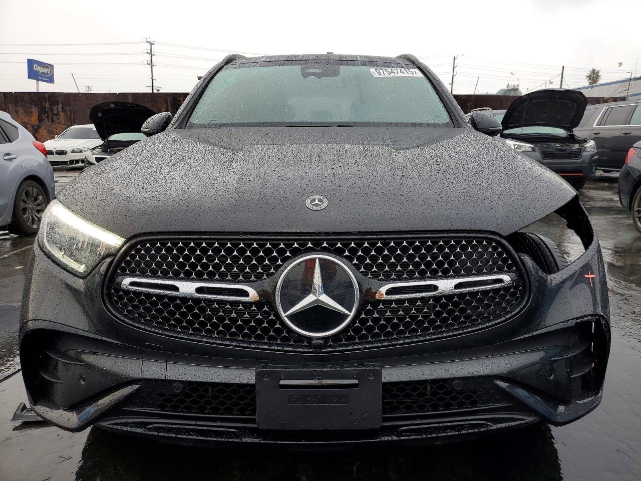 2025 MERCEDES-BENZ GLC 300 photo 5